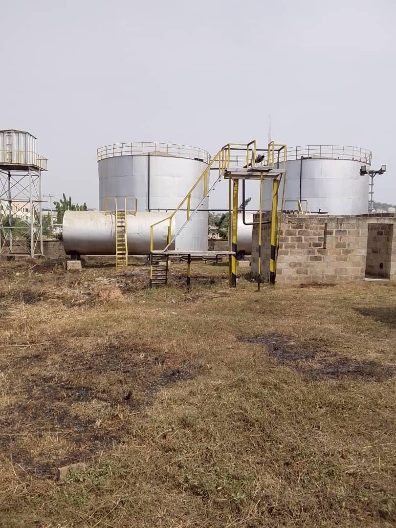 Oil Company — Side View