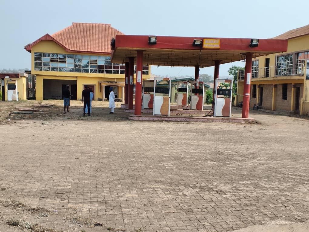 Mega Petrol Station – Eyenkorin